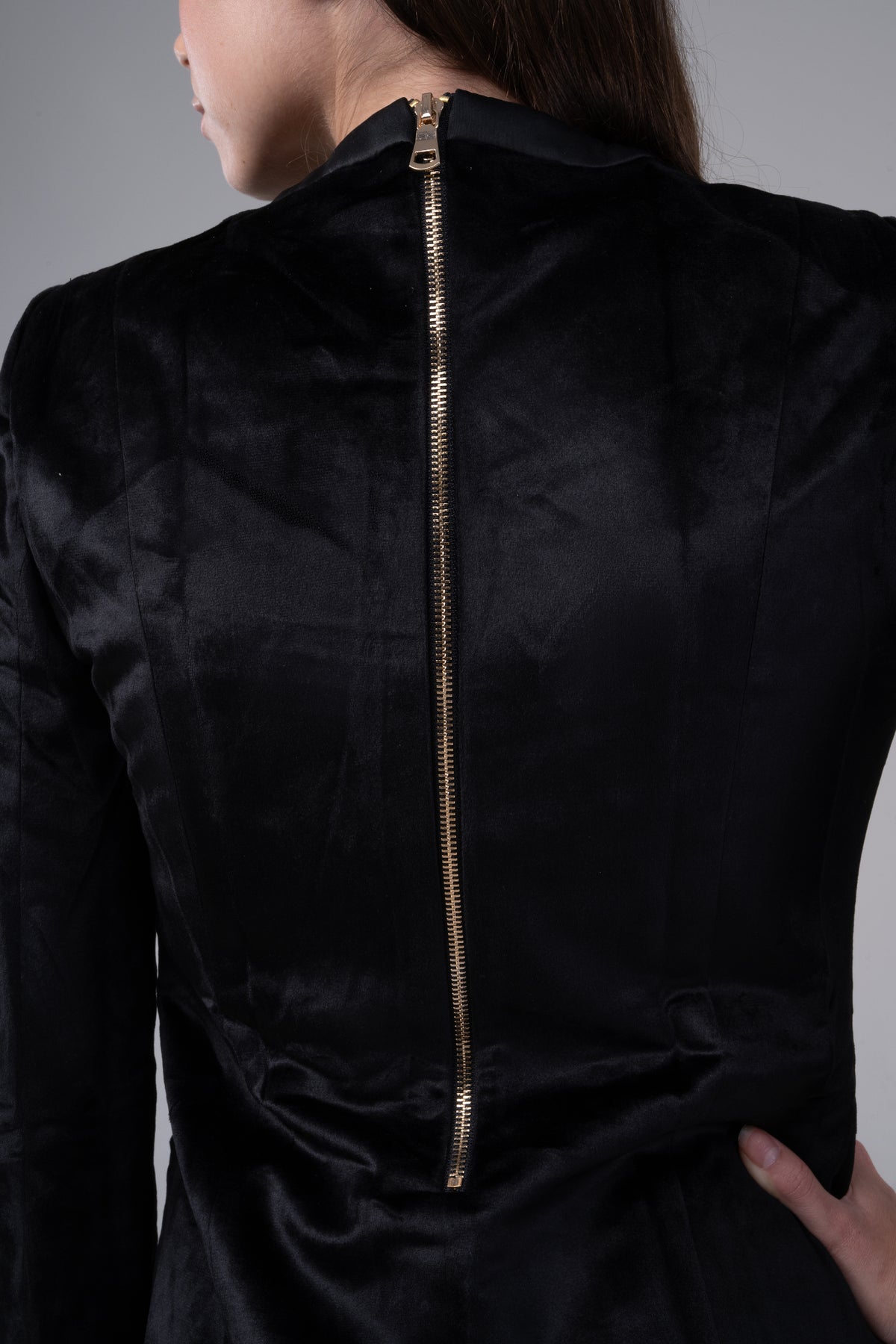 Sarika Collection - velvet gown with net jacket sizes s m l xl xxl xxxl 4xl  5xl prebooking design 😍 | Facebook